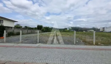Terreno para alugar, 851.76 m2 por R$4500.00  - Anita Garibaldi - Joinville/SC