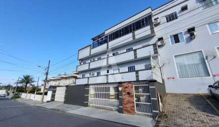 Apartamento com 1 quarto  para alugar, 53.00 m2 por R$1400.00  - Costa E Silva - Joinville/SC