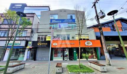 Sala para alugar, 56.92 m2 por R$750.00  - Centro - Joinville/SC