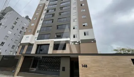 Apartamento com 3 quartos  para alugar, 193.74 m2 por R$5600.00  - Anita Garibaldi - Joinville/SC