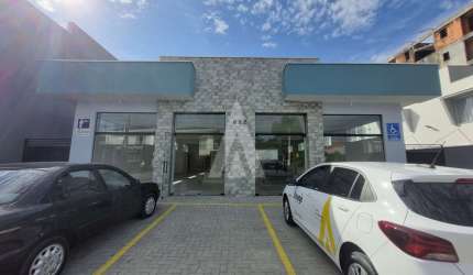 Loja para alugar, 110.00 m2 por R$3000.00  - Vila Nova - Joinville/SC