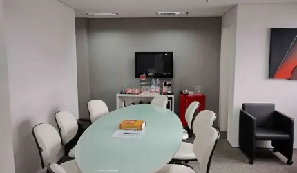 Conjunto Comercial Mobiliado na Vila Mariana