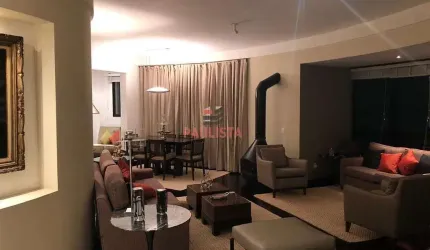 Apartamento de 136m² com 2 suítes e 2 vagas a Venda nos Jardins