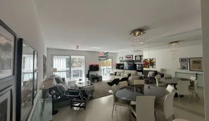 Apartamento à venda 3 dormitórios e 3 vagas de garagem demarcadas e fixas, no bairro Saúde SP