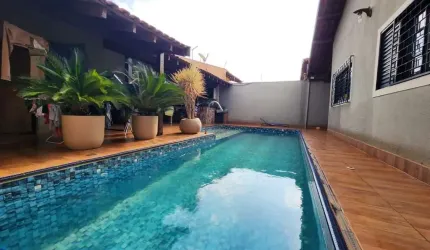 Casa com 4 dormitórios à venda, 236 m² por R$ 750.000,00 - Jardim Soares - Barretos/SP