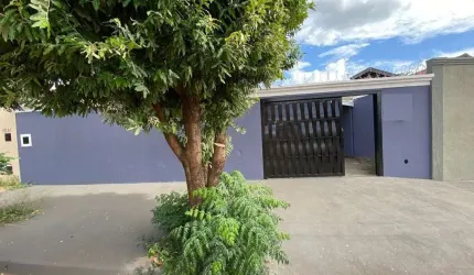 Casa com 4 dormitórios, 216 m² - venda por R$ 600.000,00 ou aluguel por R$ 6.500,00/mês - Jardim Soares - Barretos/SP