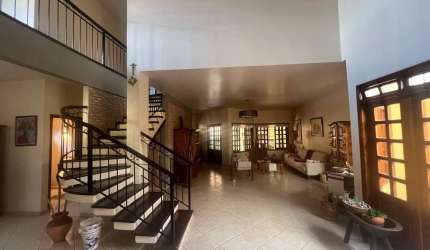 Casa com 3 dormitórios à venda, 367 m² por R$ 1.300.000,00 - Ibirapuera - Barretos/SP