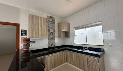 Casa com 2 dormitórios, 59 m² - venda por R$ 250.000,00 ou aluguel por R$ 1.766,00/mês - Jardim dos Coqueiros - Barretos/SP