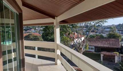 Casa para Locação em Atibaia, Jardim Itaperi, 4 dormitórios, 2 suítes, 4 banheiros, 8 vagas