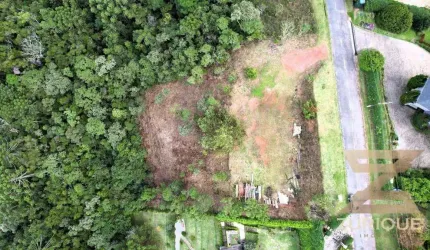 Projeto Aprovado - Terreno à venda, 2400 m² por R$ 930.000 - Iporanga - Campos do Jordão/SP
