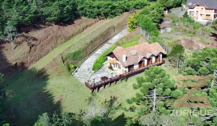 Casa com 3 dormitórios à venda, 145 m² por R$ 1.150.000,00 - Horto Florestal - Campos do Jordão/SP