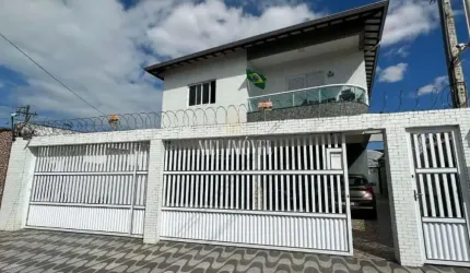 Casa em Condomínio à venda na Tupi - Praia Grande - SP: