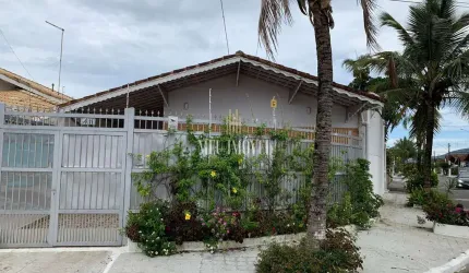 Casa de Esquina à venda no Jardim Real - Praia Grande - SP: