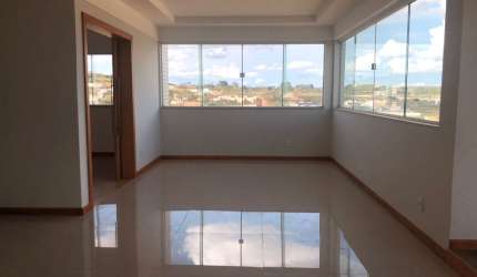 Apartamento próximo ao Shopping Boulevard
