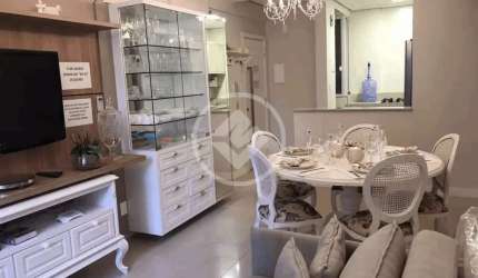 Lindo apartamento todo reformado porteira fechada 2 dormitórios no Centro. codigo: 41398