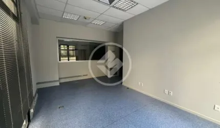 Loja Comercial com Terraço no Centro de Florianópolis codigo: 65281