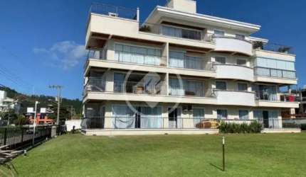Apartamento pé na areia em Canasvieiras codigo: 76878