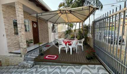 casa forquilhas com 4 quartos codigo: 79682