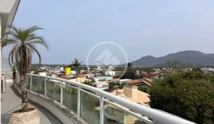 Maravilhosa cobertura, situada na Lagoa da Conceição, conta com toda estrutura que sua família merece. codigo: 86168
