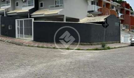 Linda Casa em Forquilhas - Oportunidade Imperdível! codigo: 102327