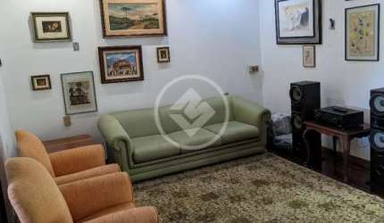 Oportunidade Imperdível: Casa Ampla com 6 Dormitórios e 327 m² na Trindade codigo: 113917