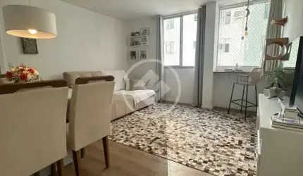 Apartamento 3 dormitórios sendo 1 suíte com closet no Centro de Florianópolis codigo: 116861