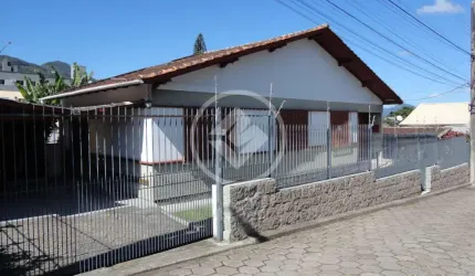 Casa localizada no saco dos limões codigo: 117844