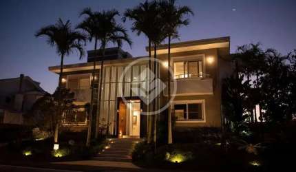 CASA EM JURERÊ INTERNACIONAL - FLORIANÓPOLIS codigo: 124147