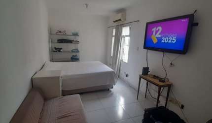 Oportunidade Vende-se Living Na avenida da Praia José Menino - Santos/SP