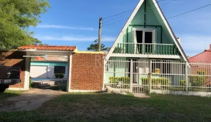Casa com 5 Dormitórios Para Comprar , 306 m² por R$ 1.350.000,00 - Cassino - Rio