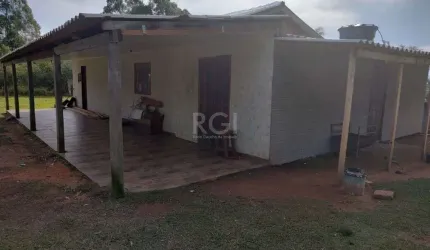 Boletto imóveis vende sitio em Taquara com 5mil metros², meio hectare com duas c