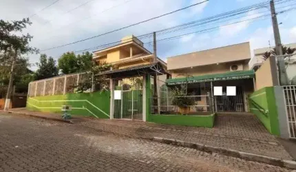 Casa à venda 708,00m² por R$ 2.800.000