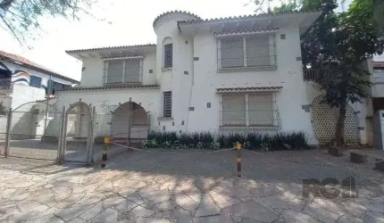 Casa Comercial para locação com 441m², no bairro moinhos, com estacionamento par
