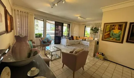 Apartamento 180m&#178; localizado no bairro da Encruzilhada