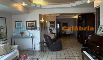 LINDO E ESPA&#199;OSO APARTAMENTO NO ESPINHEIRO