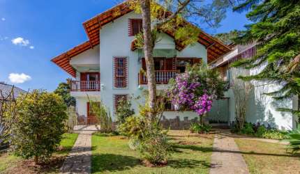 Casa com 3 quartos em condomínio no Golfe, Teresópolis.