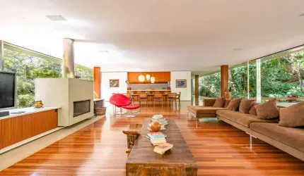 Casa com 4 quartos em condomínio em Araras, Petrópolis.