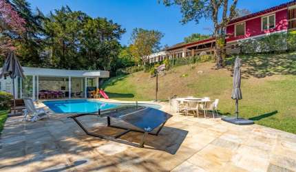 Casa com 7 quartos em condomínio em Araras, Petrópolis.