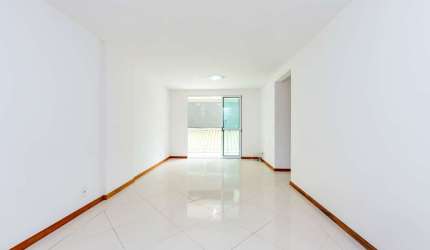 Apartamento com 2 quartos no Alto, Teresópolis.