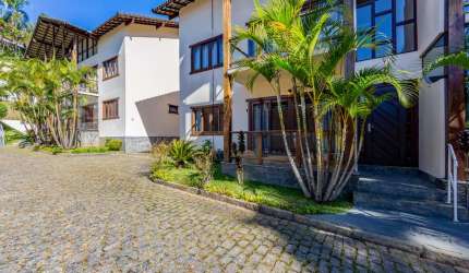 Casa com 2 quartos no Alto, Teresópolis.