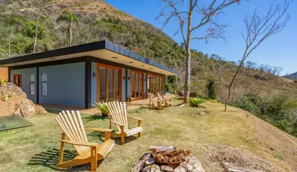 Casa com 3 quartos em Itaipava, Petrópolis.