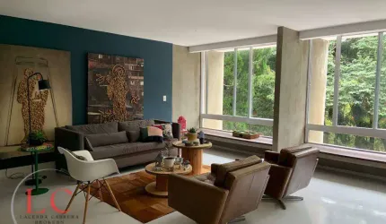 OPORTUNIDADE! casa à venda no Morumbi - AT – 1.241m2  AC - 937m2  6 Dormitórios sendo 4 suítes, 8 banheiros, 8 vagas.