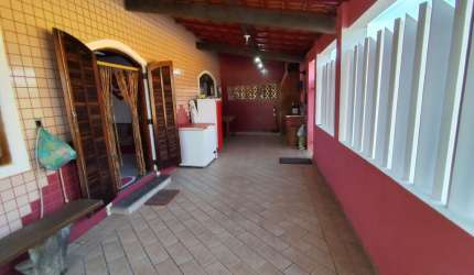 CASA 250 METROS DA PRAIA NO JD SUARÃO EM ITANHAÉM!!!!