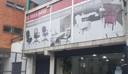 Vendo prédio comercial e residencial.