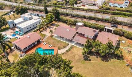 Chácara à venda em Indaiatuba, Recanto das Flores, com 5 quartos, com 5000 m²