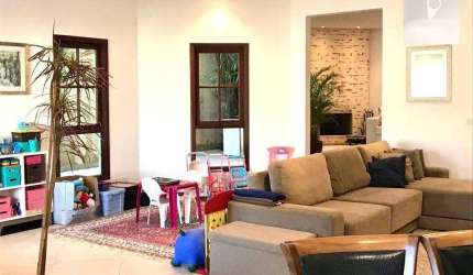 Casa com 4 suítes em Alphaville  305 m²  - Residencial Onze (Alphaville) - SP