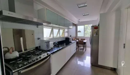 Lindo Apartamento Mobiliado com 3 Suítes e Varanda Gourmet , Vista Para Mata–