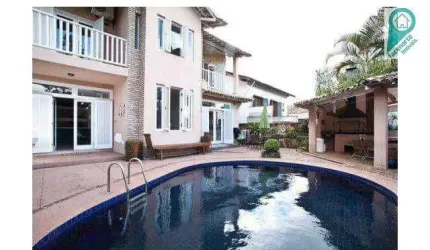 Casa em Alphaville , Esquina, com 3 dormitórios à venda, 300 m² por R$ 2.880.000 - Alphaville 3!