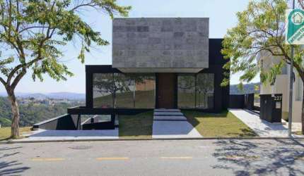 Casa Nova C/ 5 Suítes, Excelente Iluminação Natural, Espaço Gourmet Completo C/ Piscina Aquecida!