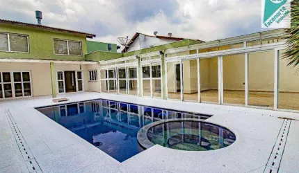 Casa em Alphaville Recém Reformada, Terreno C/ 1059 MTs! 4 Suítes! Gourmet FANTÁSTICO!!